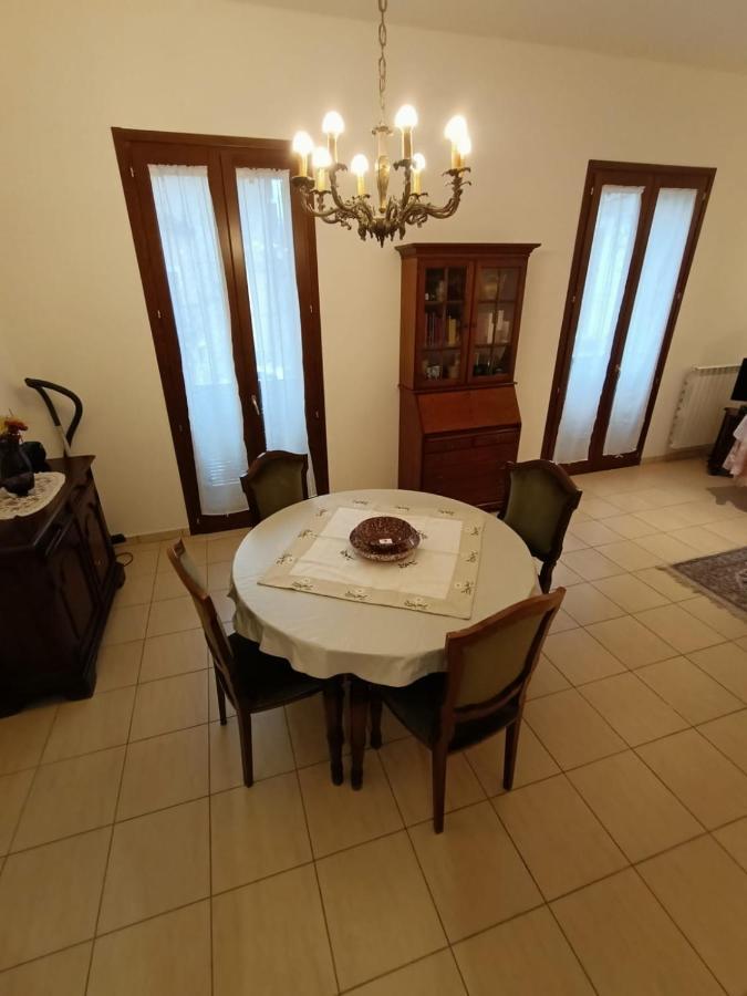 Apartamento Le Ginestre Sulmona Exterior foto